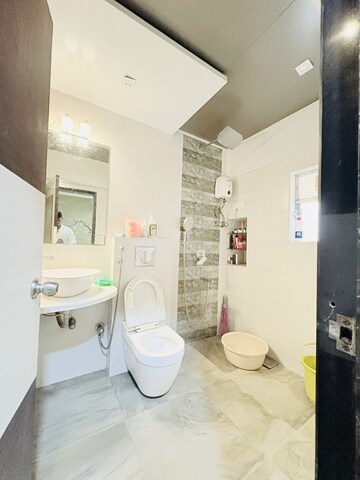 Bathroom in 5 BHK Villa at Casa RioGold, Dombivli East – for Rent