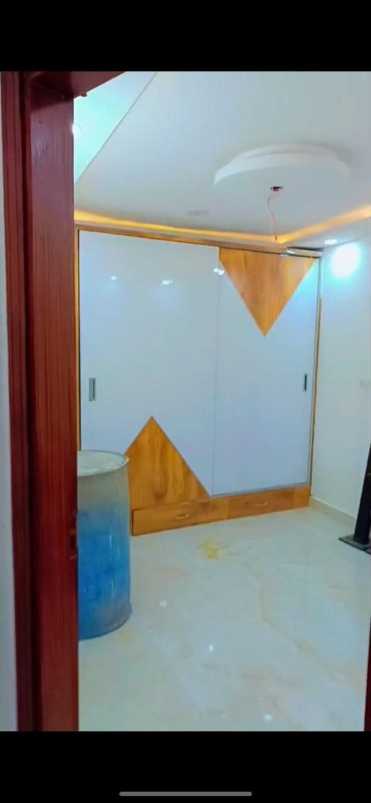 Bedroom, uttam nagar 3 Bedroom 100 Sq.Yd. Builder Floor In Uttam Nagar Delhi 9143249