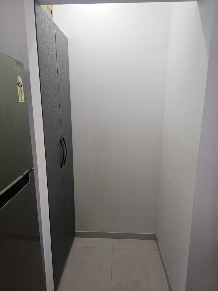 Bathroom, lodha-amara 2 Bedroom 735 Sq.Ft. Apartment In Kolshet Road Thane 9143250