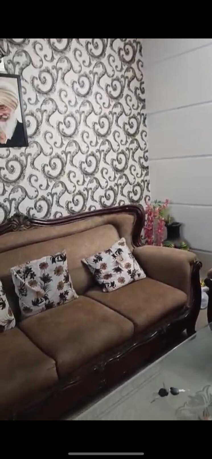 Living Room, uttam nagar 3 Bedroom 110 Sq.Yd. Builder Floor In Uttam Nagar Delhi 9143254