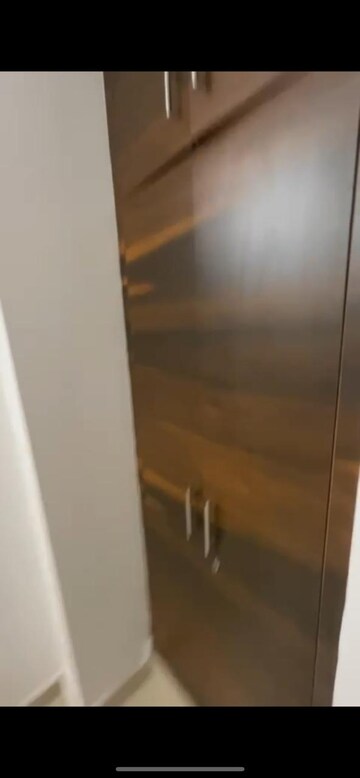 Furnished Amenities in 1 BHK Builder Floor at Uttam Nagar – for Rent