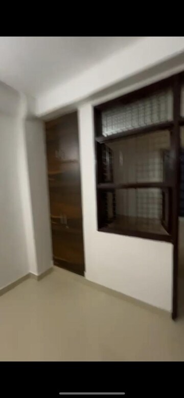 Room in 1 BHK Builder Floor at Uttam Nagar – for Rent