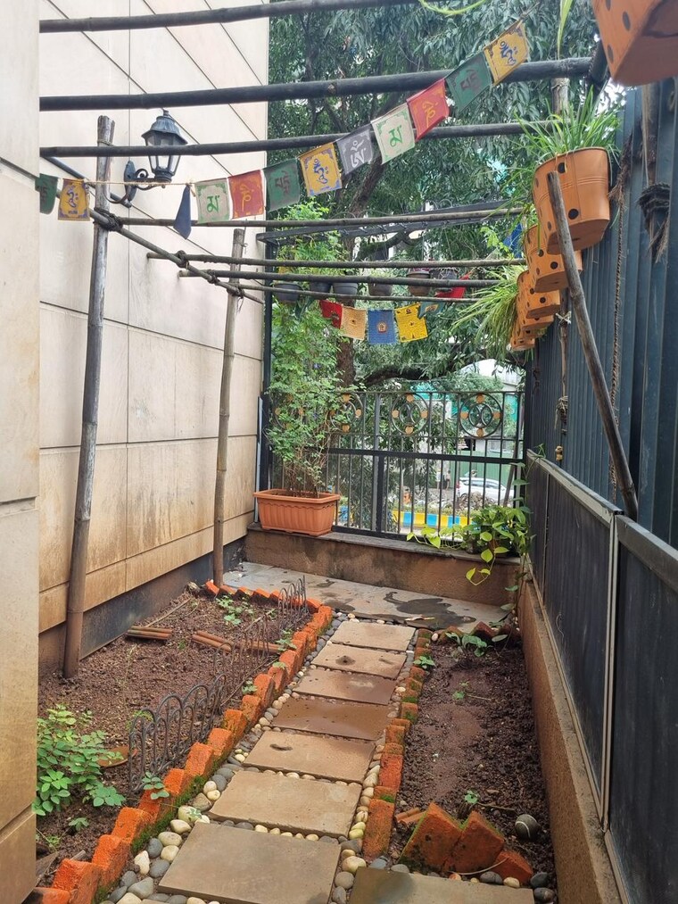 Balcony, lodha-sterling 3 Bedroom 1076 Sq.Ft. Apartment In Kolshet Road Thane 9143258