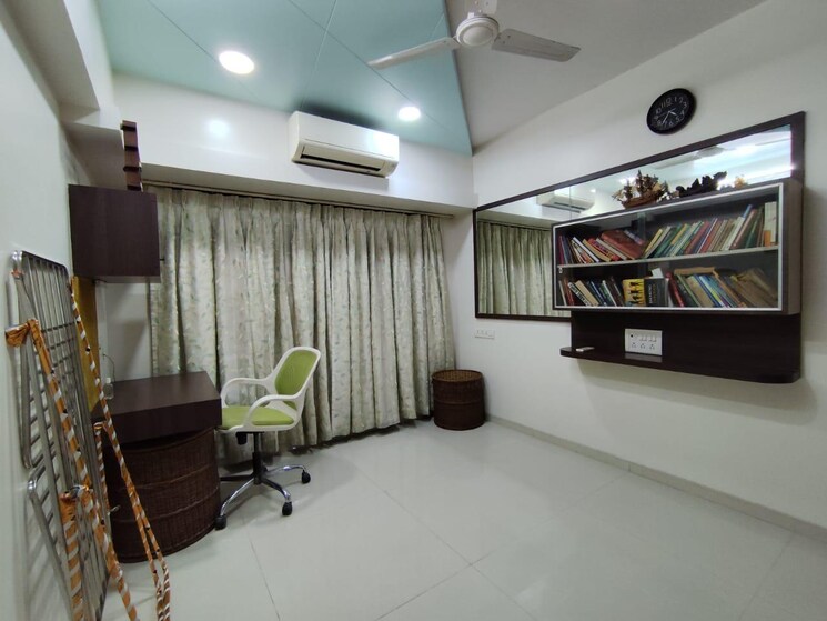 Team Area, bharat-arize 2.5 Bedroom 1100 Sq.Ft. Apartment In Goregaon West Mumbai 9143266