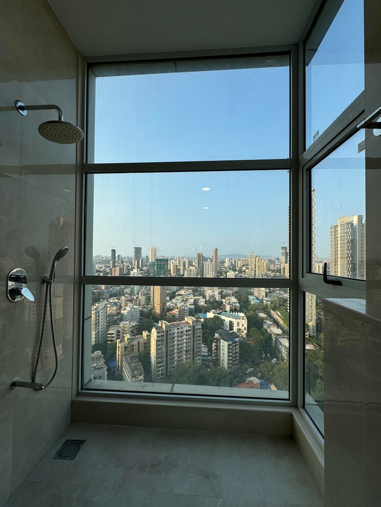 Balcony, kohinoor-square-altissimo 4 Bedroom 2309 Sq.Ft. Apartment In Dadar West Mumbai 9143281