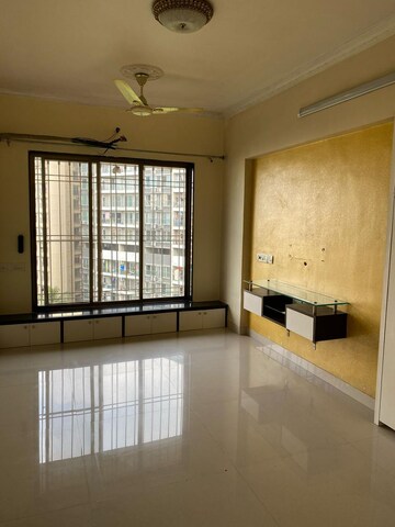 Room in 1 BHK Apartment at Gurukrupa Ugam, Ghatkopar East – for Rent