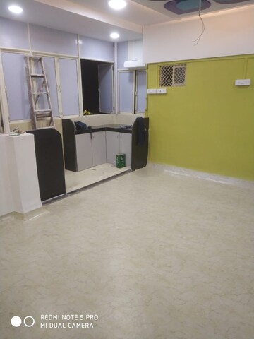 Room in 1 BHK Apartment at Archana CHS Andheri, Andheri East – for Rent
