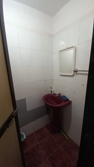 Bathroom in 3 BHK Apartment at Proviso Tower CHS, Kopar Khairane – for Sale