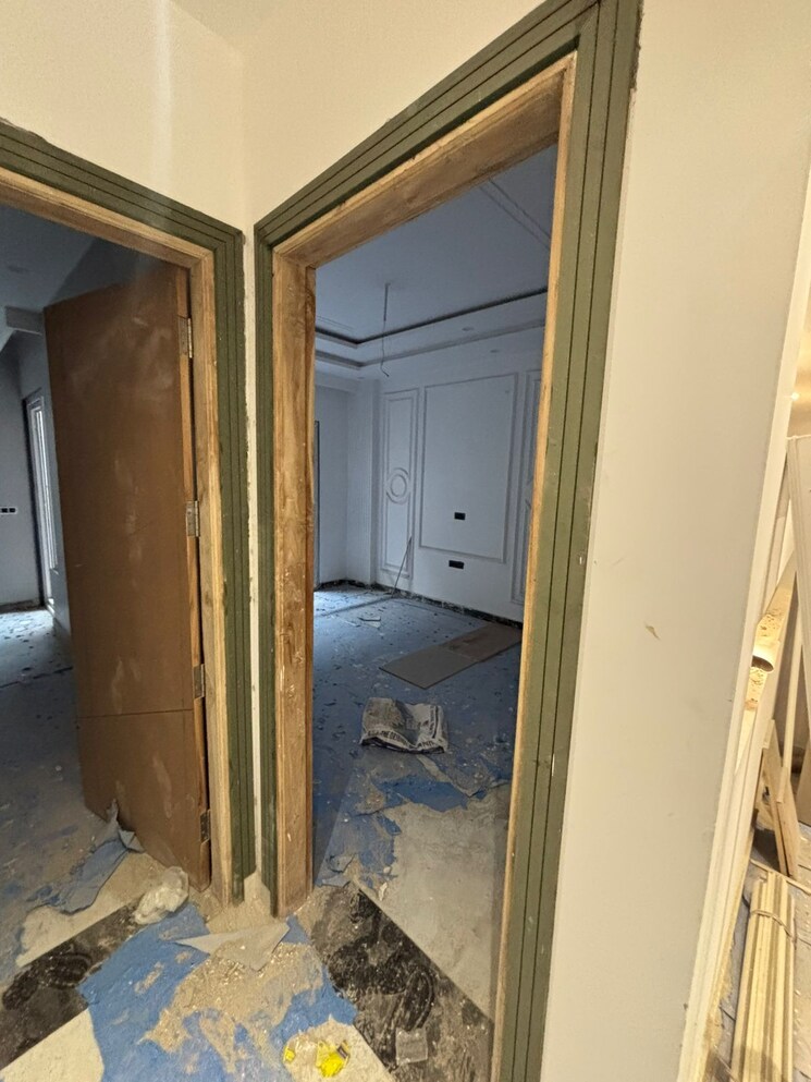 undefined, new industrial township 3 4 Bedroom 233 Sq.Yd. Builder Floor In New Industrial Township 3 Faridabad 9143354