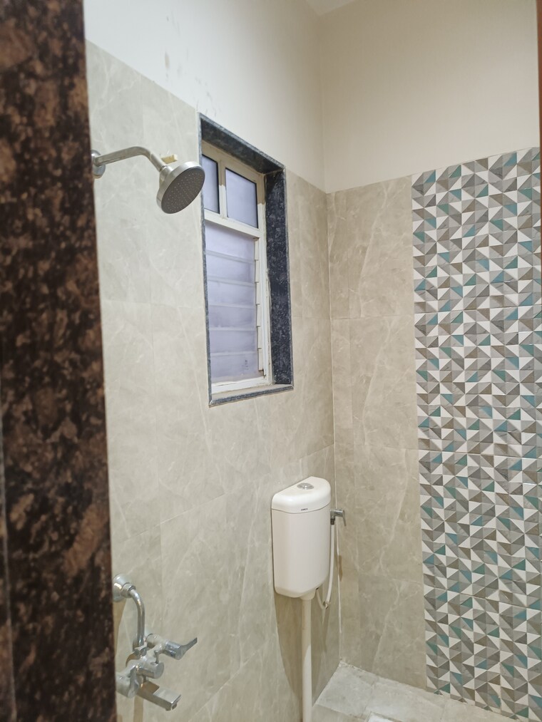 Bathroom, silver-gardenia 2 Bedroom 745 Sq.Ft. Apartment In Moshi Pune 9143373