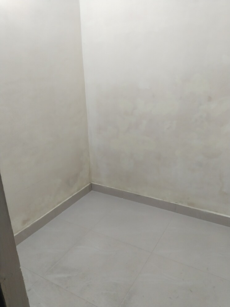 Room, gomti nagar 1.5 Bedroom 800 Sq.Ft. Builder Floor In Gomti Nagar Lucknow 9143379