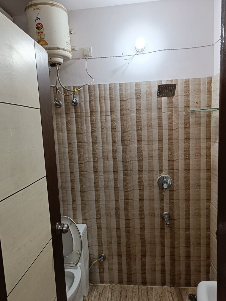 Bathroom, aastha-imperial 3 Bedroom 2010 Sq.Ft. Apartment In Raj Bhavan Road Jaipur 9143391