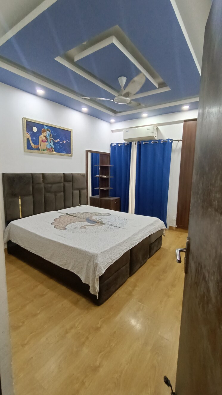 Bedroom, supertech-the-romano 2.5 Bedroom 1280 Sq.Ft. Apartment In Sector 118 Noida 9143396