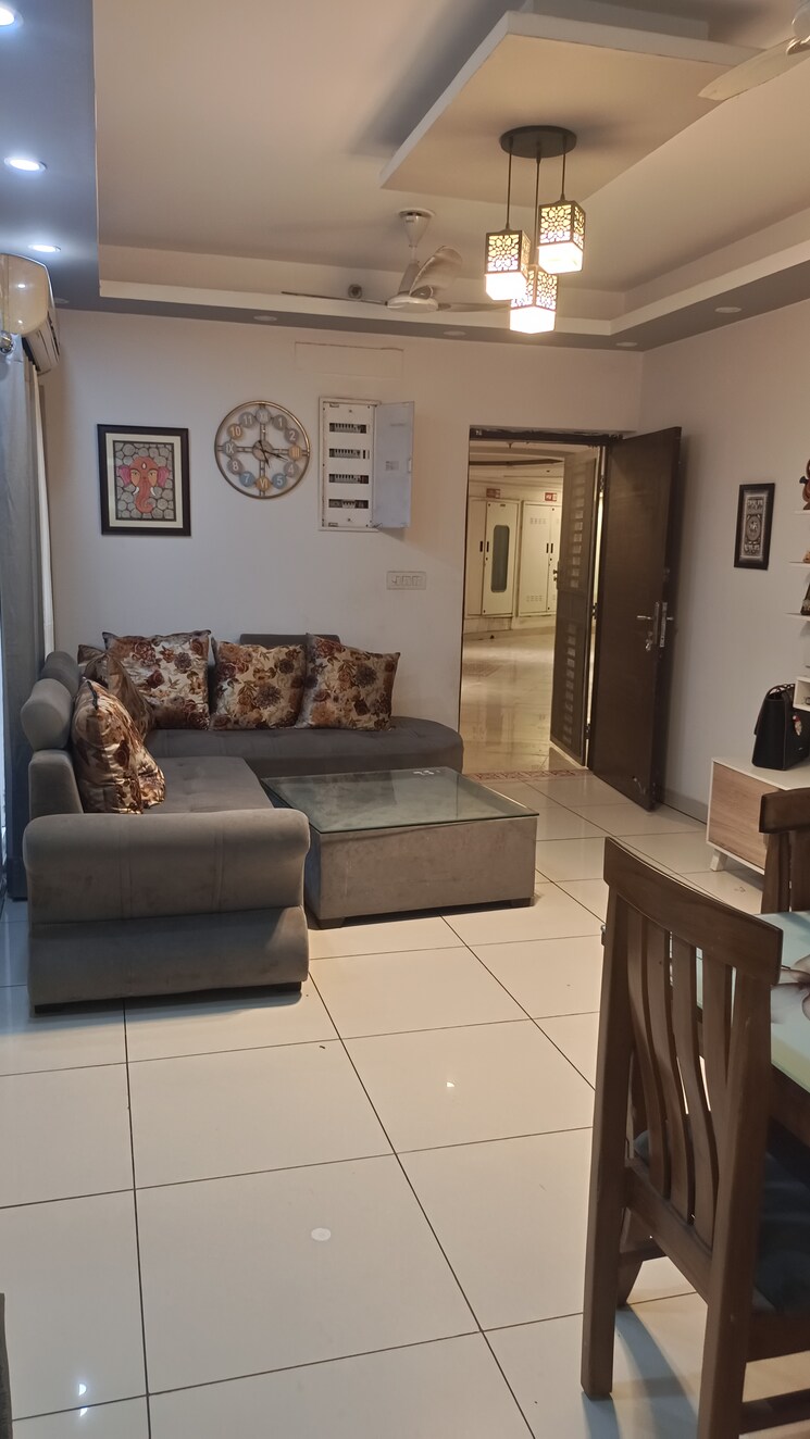 Living Room, supertech-the-romano 2.5 Bedroom 1280 Sq.Ft. Apartment In Sector 118 Noida 9143396