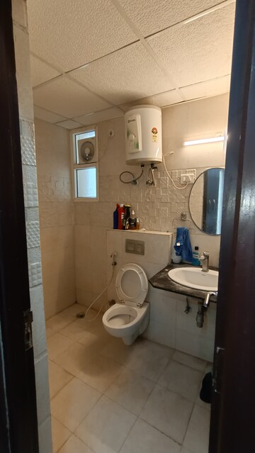 Bathroom in 2.5 BHK Apartment at Supertech The Romano, Sector 118 – for Rent