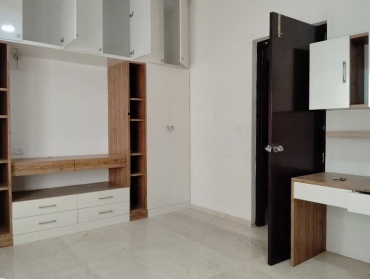 Room, sarjapur 4 Bedroom 3050 Sq.Ft. Villa In Sarjapur Bangalore 9143411