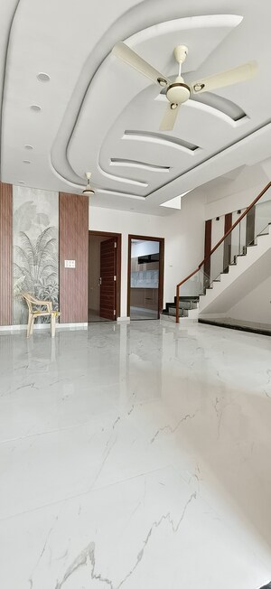 Room in 4 BHK Villa at Jagatpura – for Sale