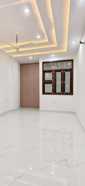 Room in 4 BHK Villa at Jagatpura – for Sale