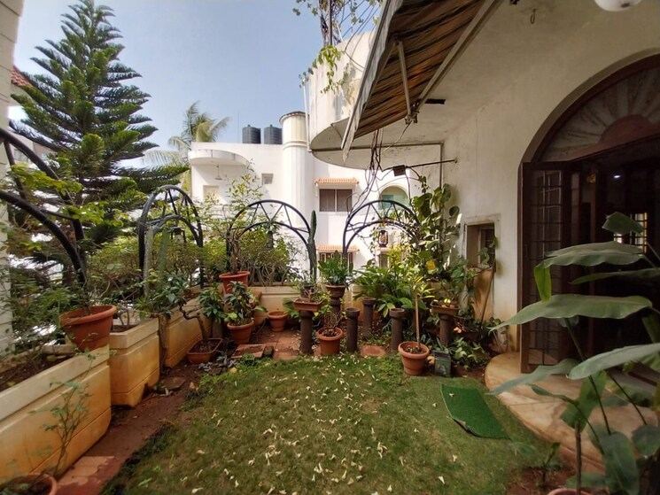 Exterior View, sri-sreenivasa-fortune-indra-villae 5 Bedroom 6500 Sq.Ft. Villa In Madhapur Hyderabad 9143437