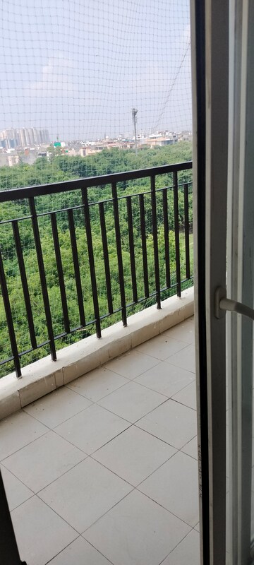 Balcony in 2.5 BHK Apartment at Aims Golf Avenue II, Sector 75 – for Rent