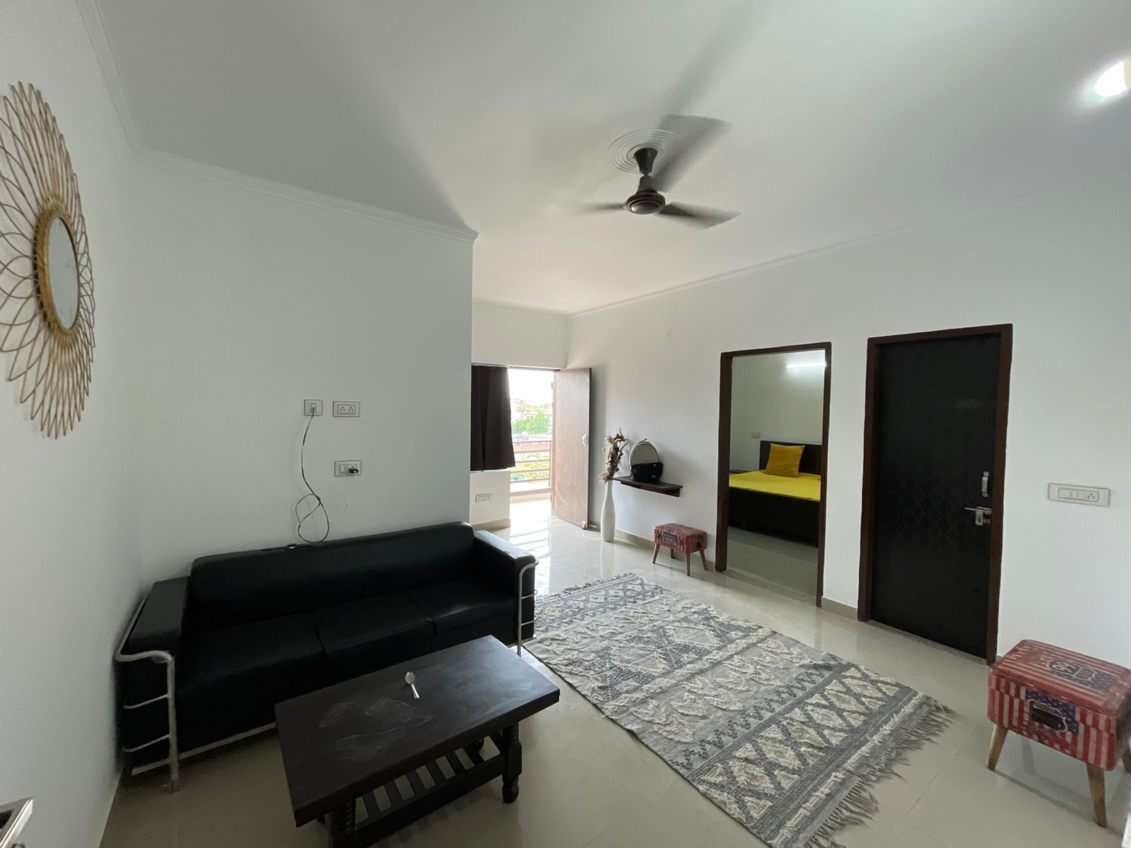 1 BHK Builder Floor For Rent in Sector 52
