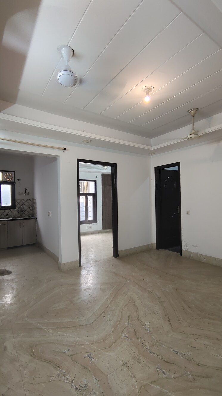 Room, palm-residency-chhatarpur 2 Bedroom 765 Sq.Yd. Builder Floor In Chattarpur Delhi 9143517