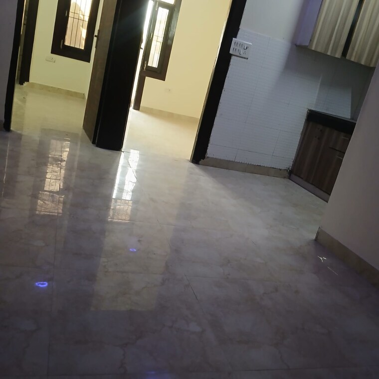 Room, krishna-tower-noida 2 Bedroom 1050 Sq.Ft. Builder Floor In Sector 73 Noida 9143528