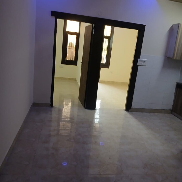 Room, krishna-tower-noida 2 Bedroom 1050 Sq.Ft. Builder Floor In Sector 73 Noida 9143528