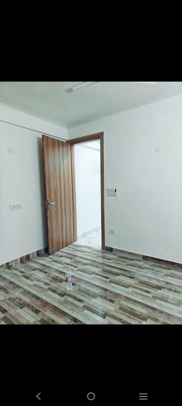 Room in 1 BHK Builder Floor at Saket – for Rent