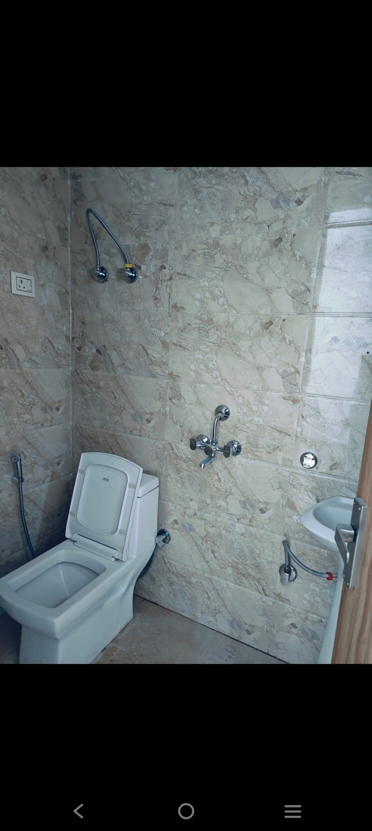 Bathroom, saket 1 Bedroom 450 Sq.Ft. Builder Floor In Saket Delhi 9143545