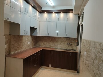 Kitchen in 2 BHK Apartment at Amrapali Golf Homes, Sector 4 Greater Noida – for Rent