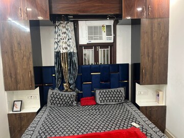 Bedroom in 2 BHK Builder Floor at Dwarka Mor – for Rent