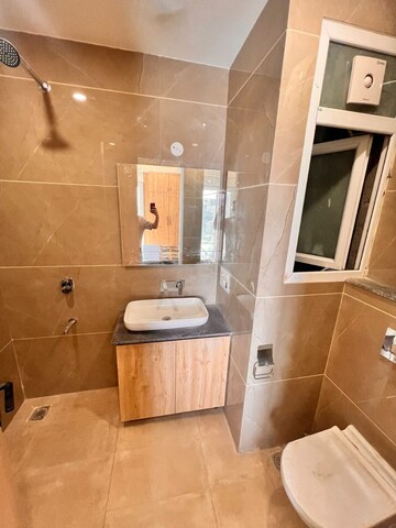 Bathroom in 1 BHK Builder Floor at Sector 38 – for Rent