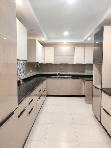 Kitchen in 3 BHK Apartment at Ireo Victory Valley, Sector 67 – for Rent