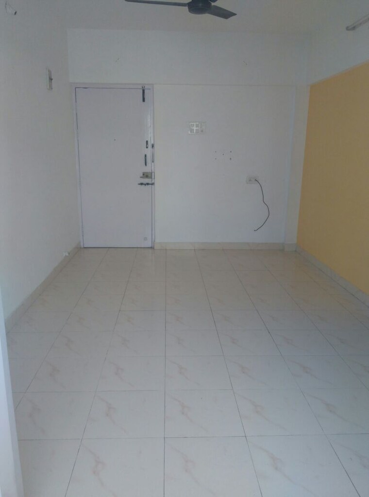 Living Room, prasad-apartment-dahanukar-colony 1 Bedroom 530 Sq.Ft. Apartment In Kothrud Pune 9143774