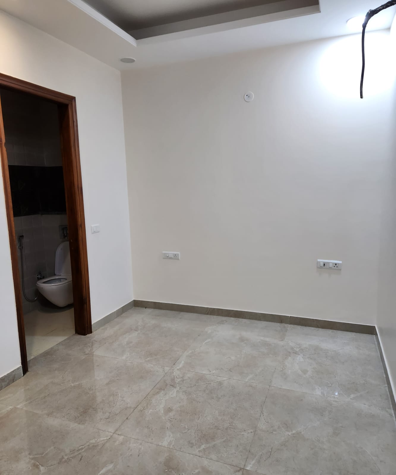 2 BHK Independent House For Rent in Sector 9