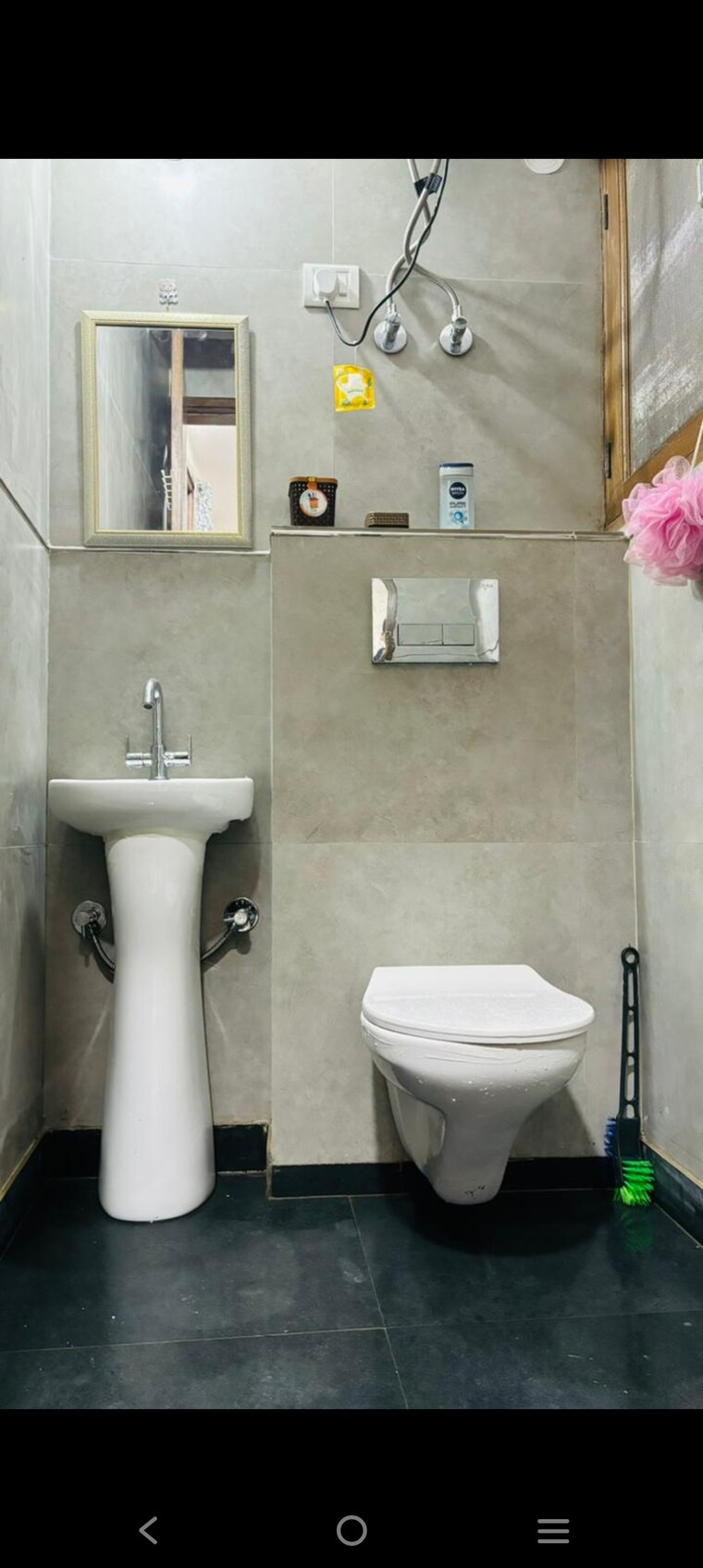 Attached Bathroom, saket 2 Bedroom 950 Sq.Ft. Builder Floor In Saket Delhi 9143876
