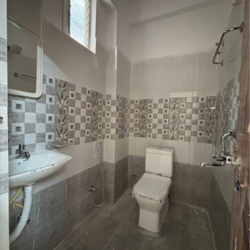 Bathroom in 1 BHK Apartment at Golden Tulip Kondapur, Sriram Nagar – for Rent