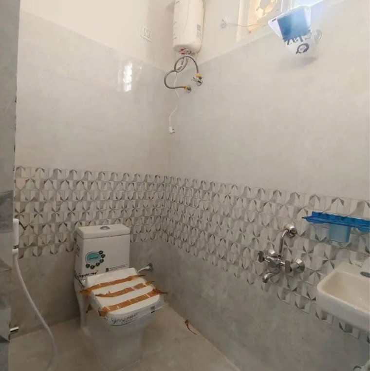 Bathroom, nr-residency-kondapur 1 Bedroom 650 Sq.Ft. Apartment In Sriram Nagar Hyderabad 9143950