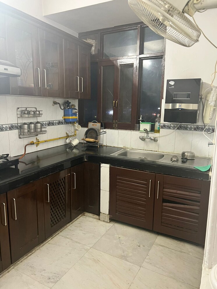 Kitchen, aravali-hills 3 Bedroom 1800 Sq.Ft. Apartment In Sector 56 Gurgaon 9143970