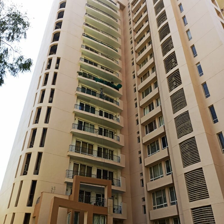 Exterior View, unitech-espace-nirvana-country 3 Bedroom 1950 Sq.Ft. Apartment In Nirvana Country Gurgaon 9143972