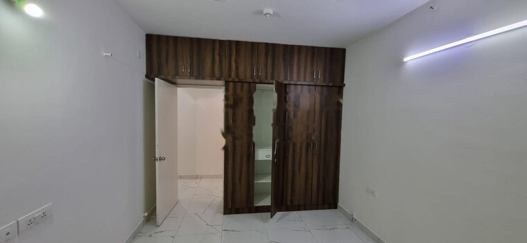 Room, mantri-lithos 3 Bedroom 1346 Sq.Ft. Apartment In Thanisandra Bangalore 9143992