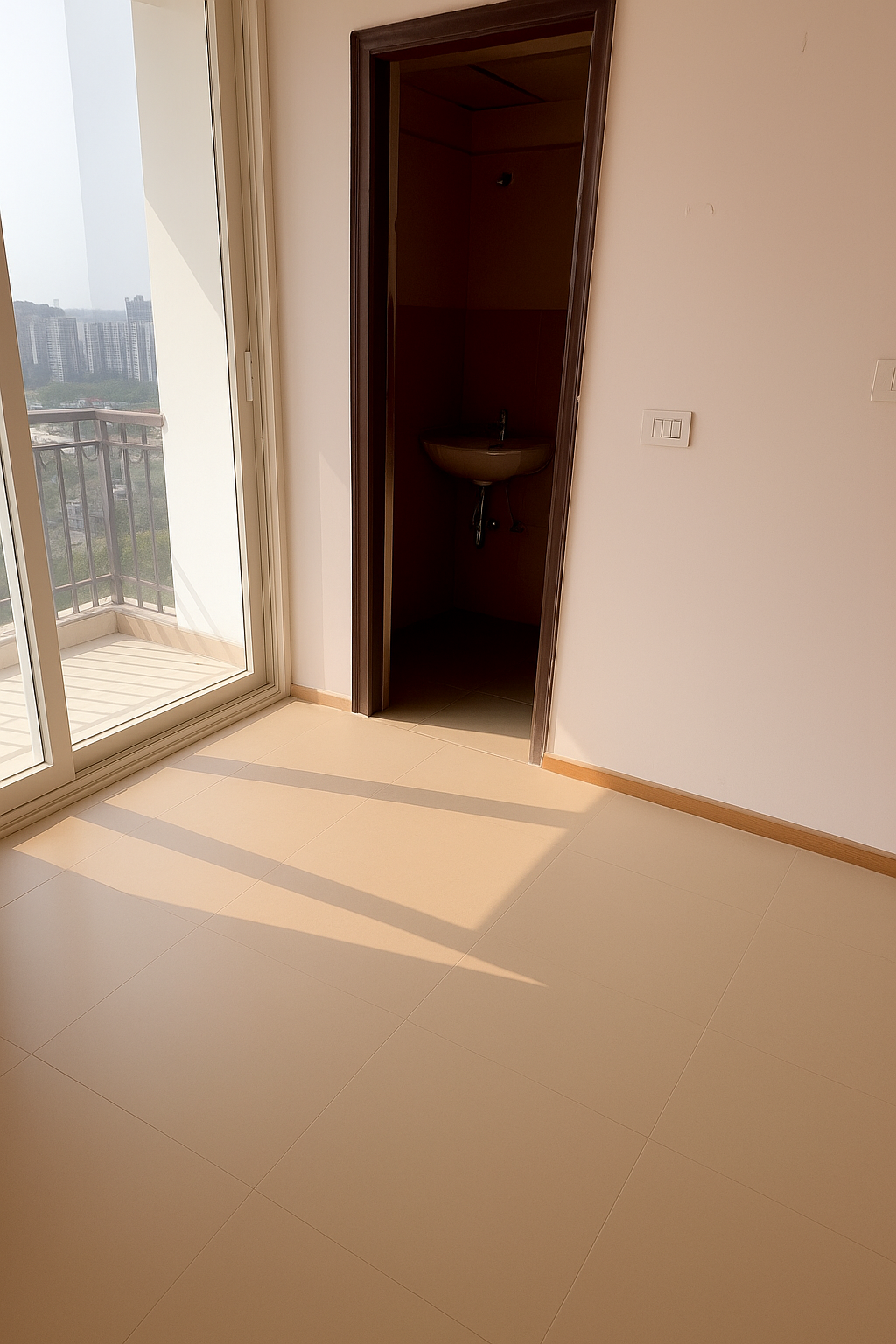 2 BHK Apartment For Sale in Amrapali Kingswood