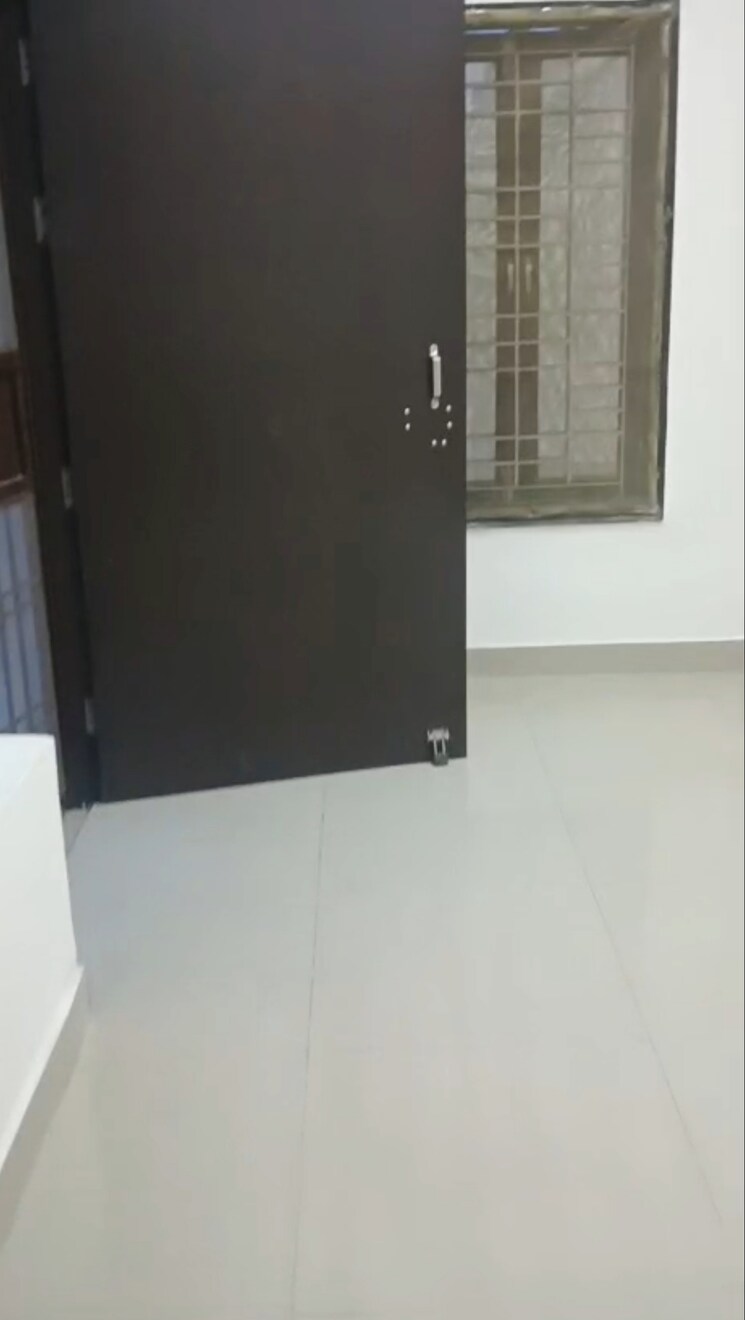 Room, prateek-residency 3 Bedroom 2150 Sq.Ft. Apartment In Phi Iii Greater Noida Greater Noida 9144034