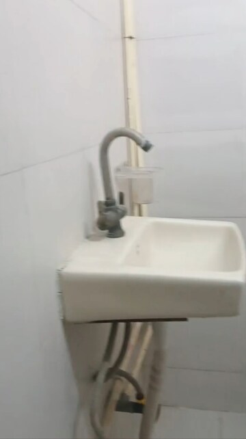 Bathroom in 3 BHK Apartment at Prateek Residency, Phi Iii Greater Noida – for Rent