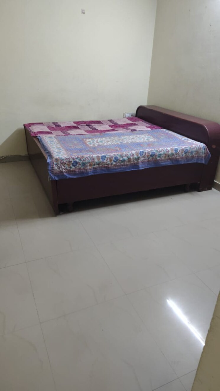 Bedroom, sector 50 3 Bedroom 1836 Sq.Ft. Builder Floor In Sector 50 Gurgaon 9144035