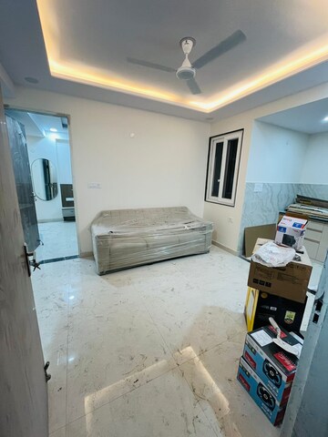 Parking in 1 BHK Builder Floor at Sector 40 – for Rent