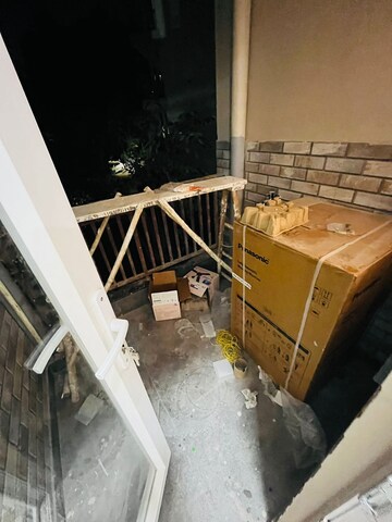 Balcony in 1 BHK Builder Floor at Sector 40 – for Rent