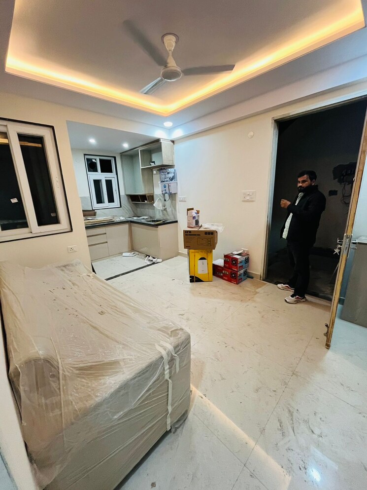  Parking, sector 40 1 Bedroom 755 Sq.Ft. Builder Floor In Sector 40 Gurgaon 9144146