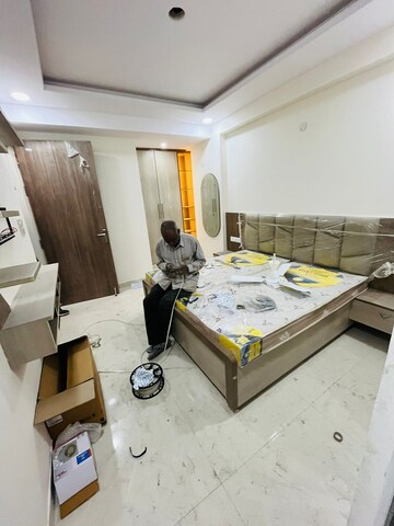 Team Area in 1 BHK Builder Floor at Sector 40 – for Rent
